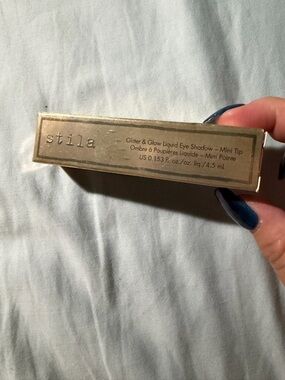 🌧️Stila Glitter & Glow Liquid Eye Shadow - Gold